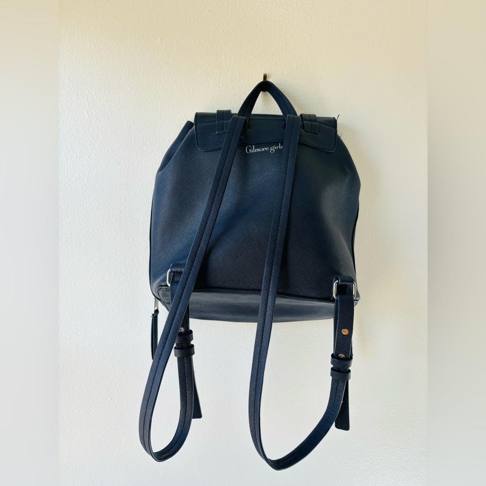Gilmore Girls Rory’s Chilton Backpack Navy Blue Faux Leather Bag by Warner Bros - Picture 7 of 9